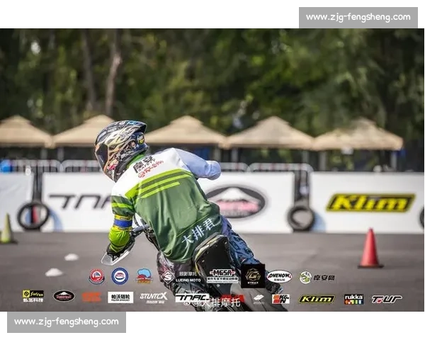 走线稀碎成绩拉胯?金卡纳这波赢在镜头里 走线稀碎成绩拉胯?金卡纳这波赢在镜头里